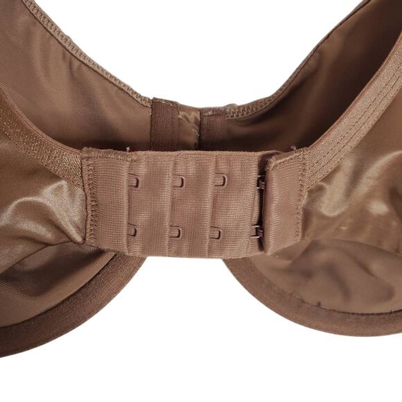Spanx Unlined Full Coverage Seamless Underwire Silky Satin Bra Cafe Size 38C - Picture 5 of 15